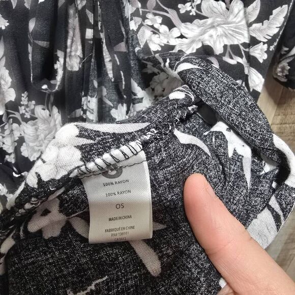 Spiritual Gangster Maya Black Floral Cardigan OS - Picture 5 of 5